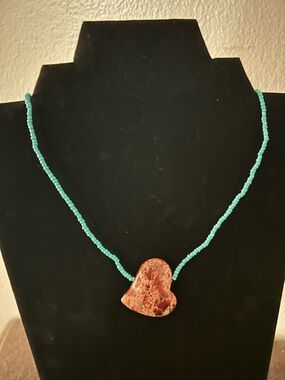 Crackled red marble and turquoise beaded necklace